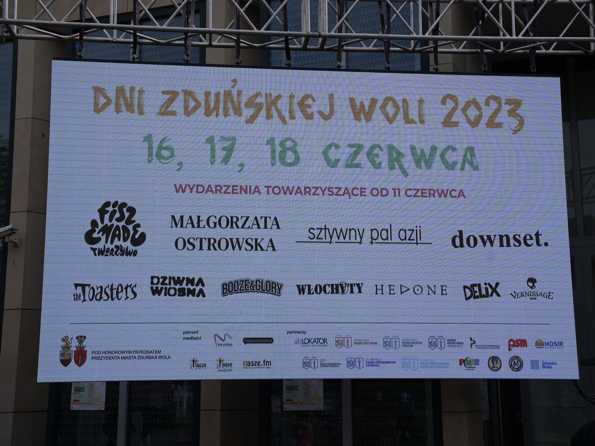 354211933 711712467427554 3627834385820049387 N