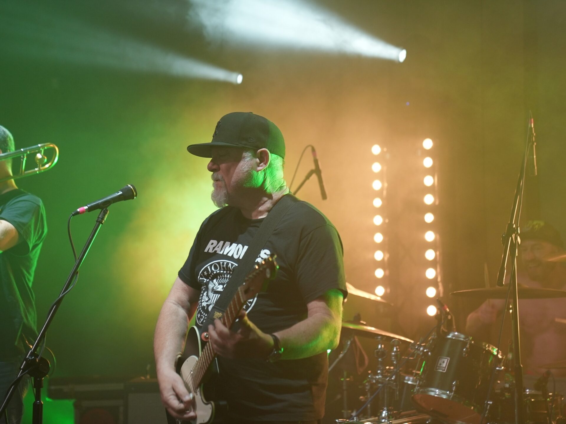 354220215 711715427427258 8910493799789910554 N