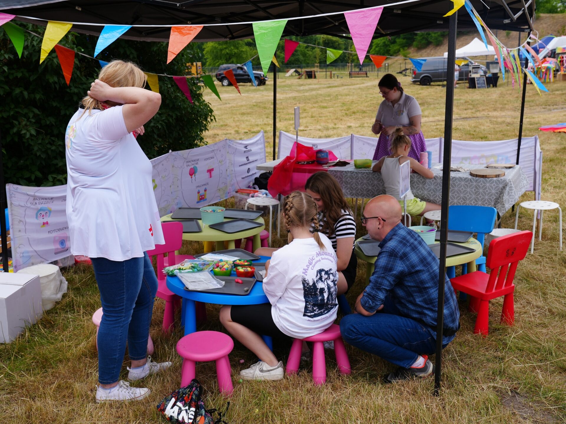 354454833 712077814057686 1804065995547886727 N