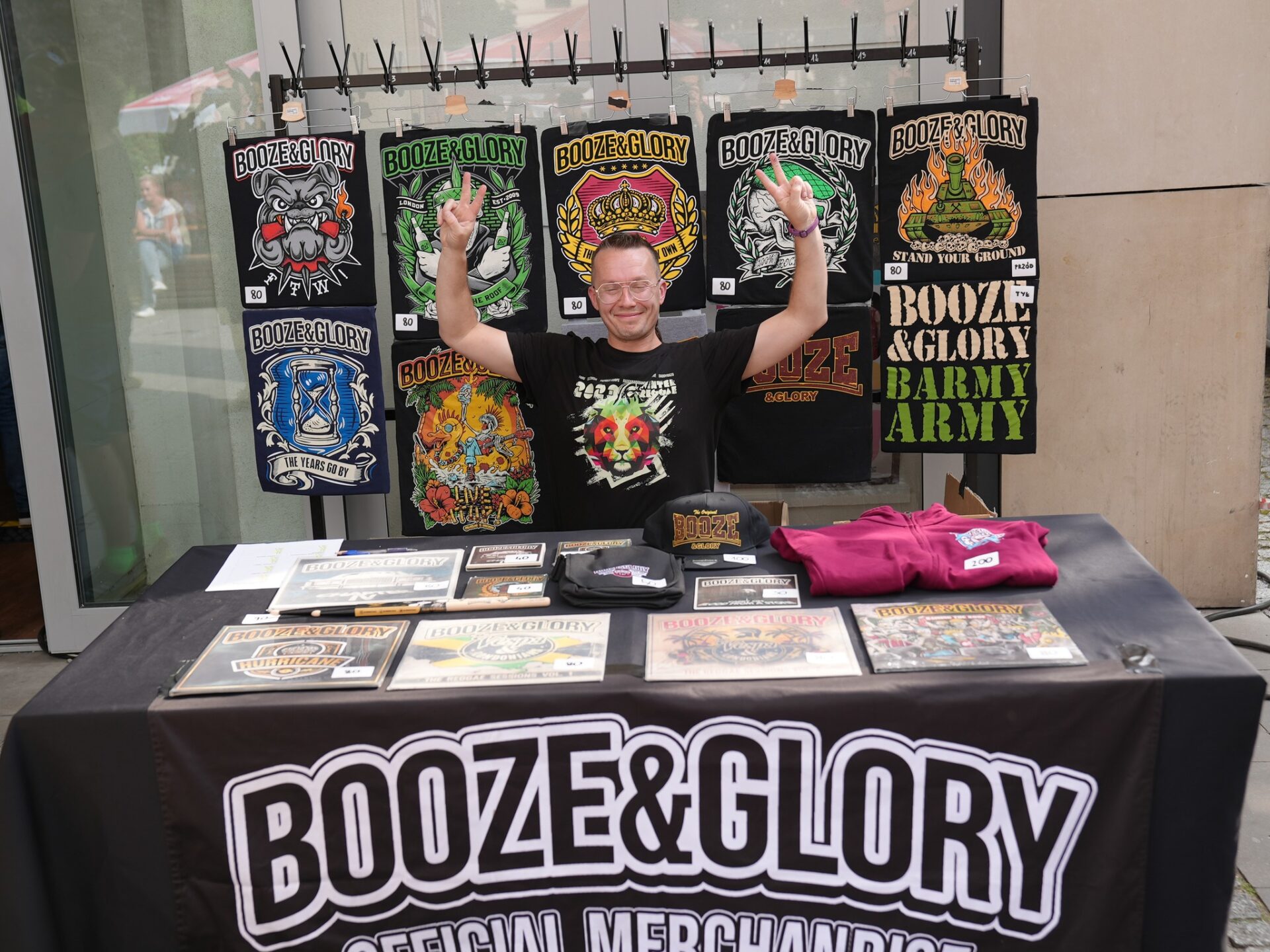 354457437 711712864094181 3135294397474110522 N