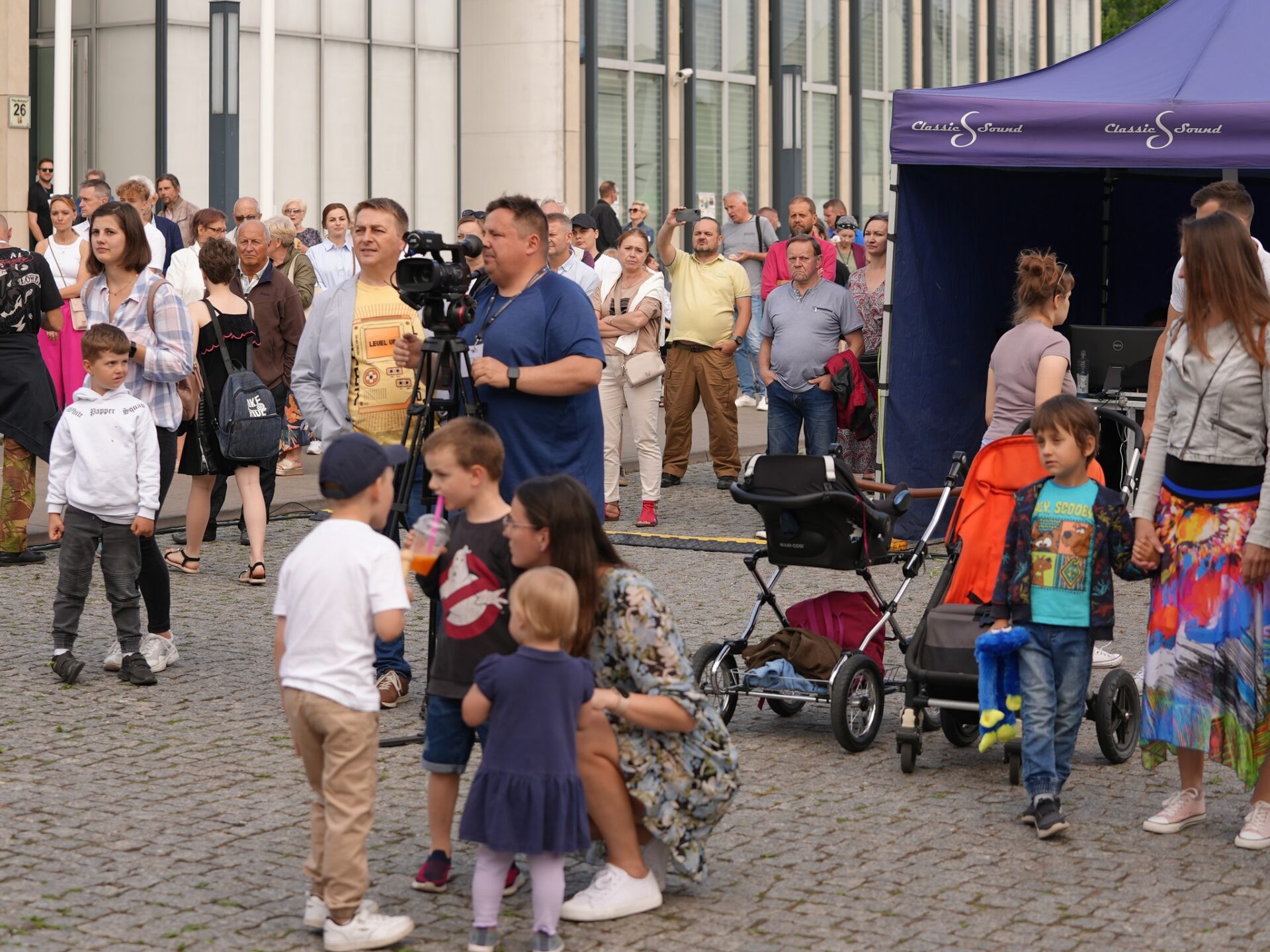 354873493 712680477330753 4629518920886354994 N