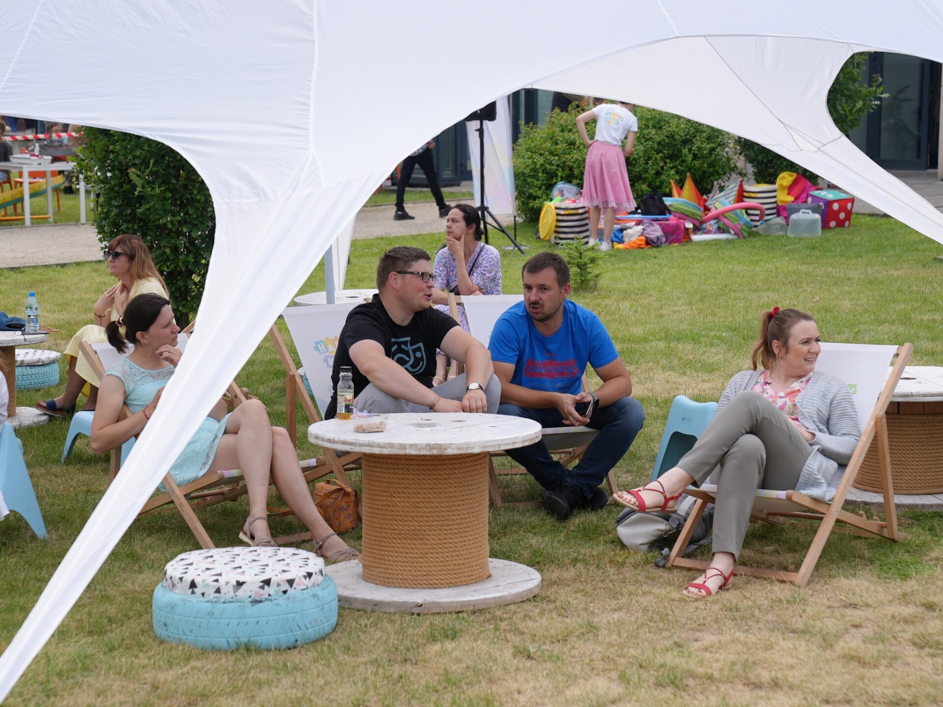 355283250 712679487330852 899198111494054918 N