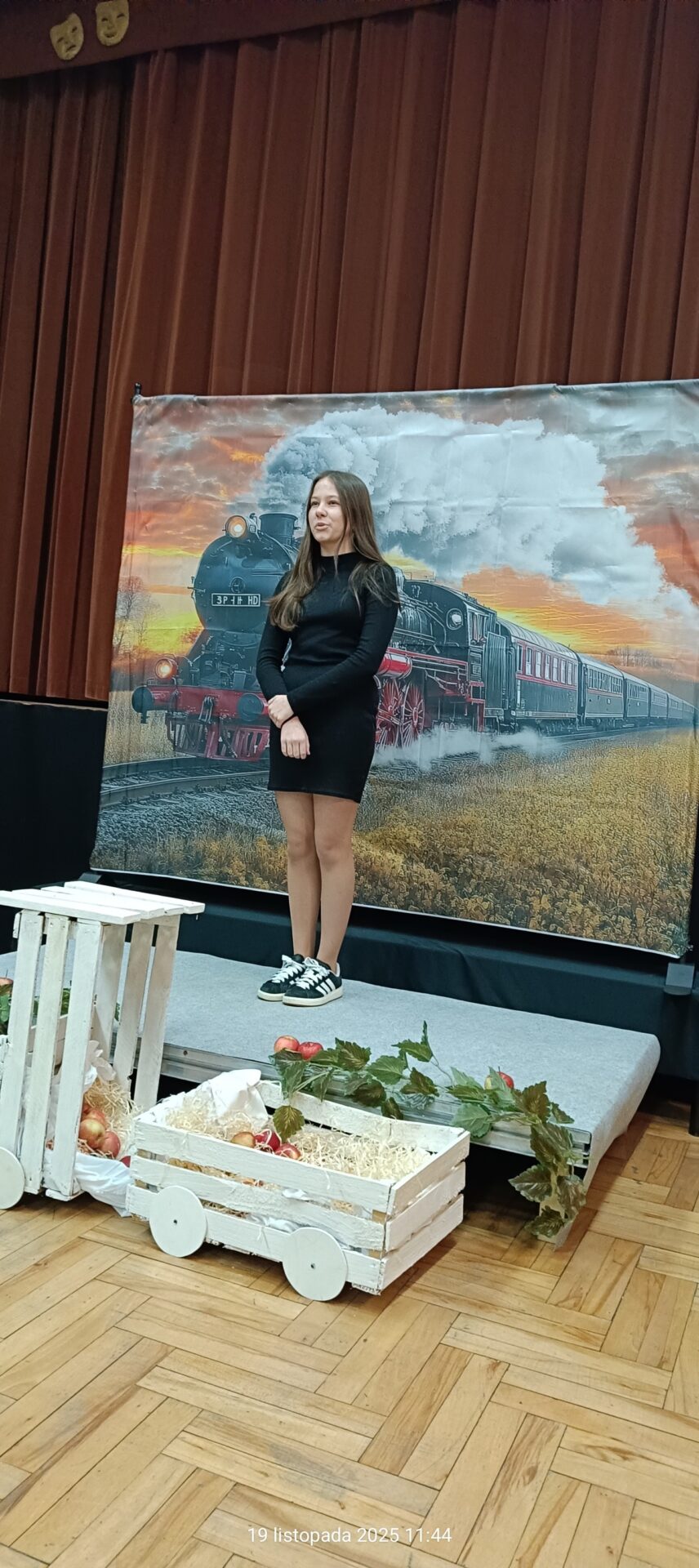 585346195 1153566906979499 3912593819520801397 N 1