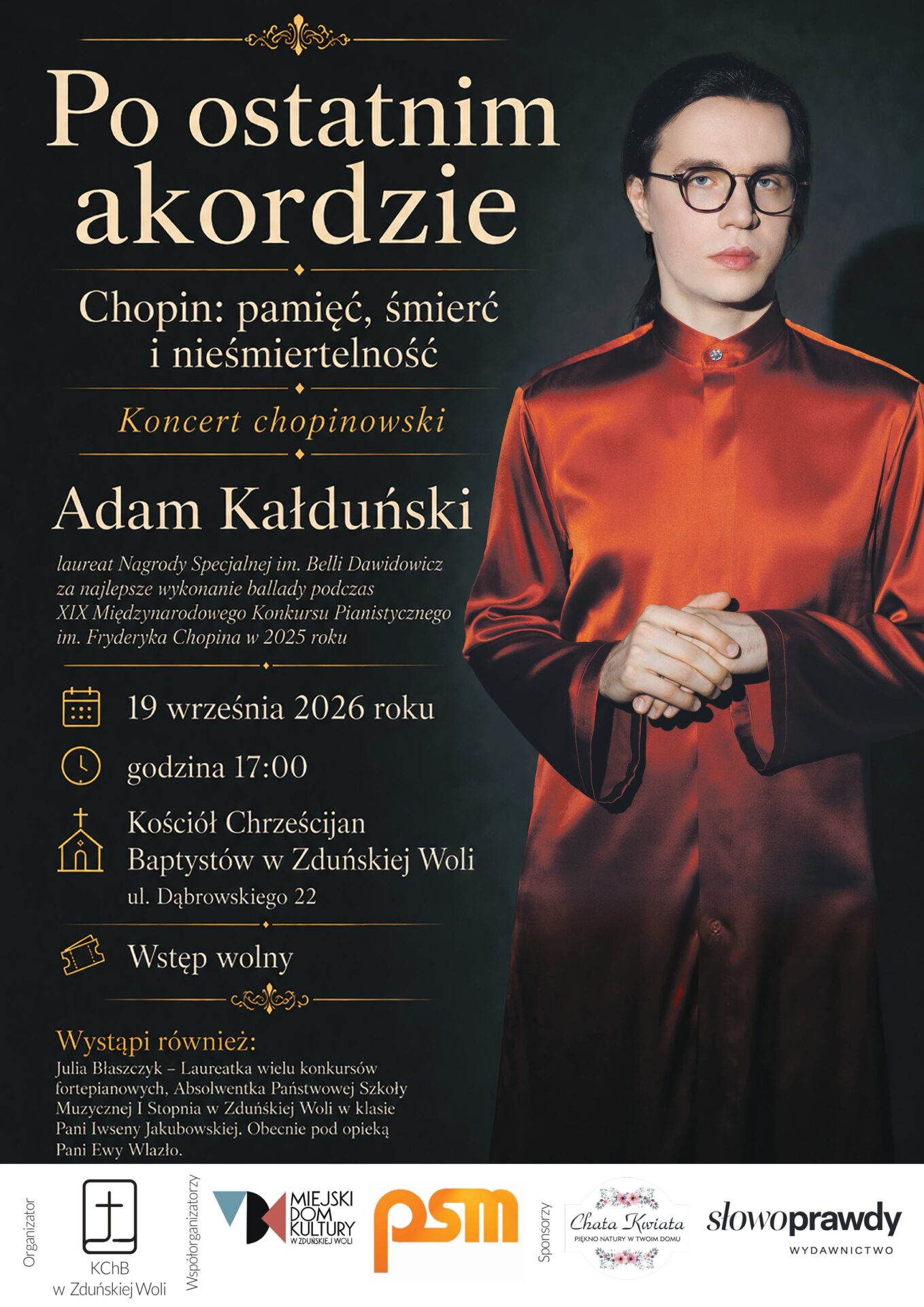 czarna grafika, a na niej postać mężczyzny w okularach i czerwonej koszuli, to młody pianista Adam Kałduński