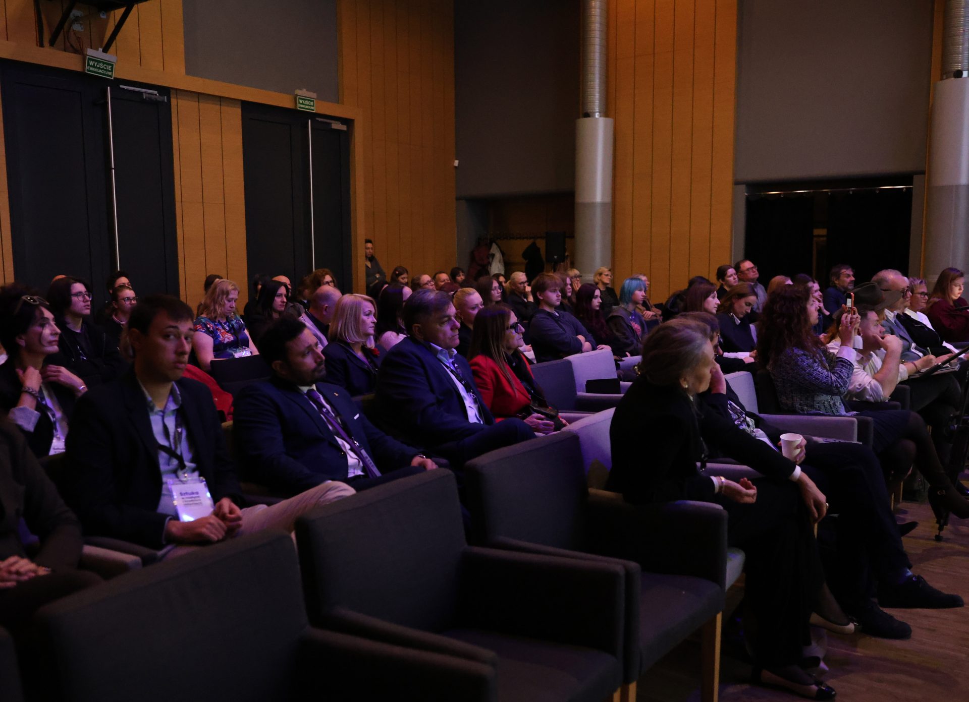 22 10 2026 Konferencja 18
