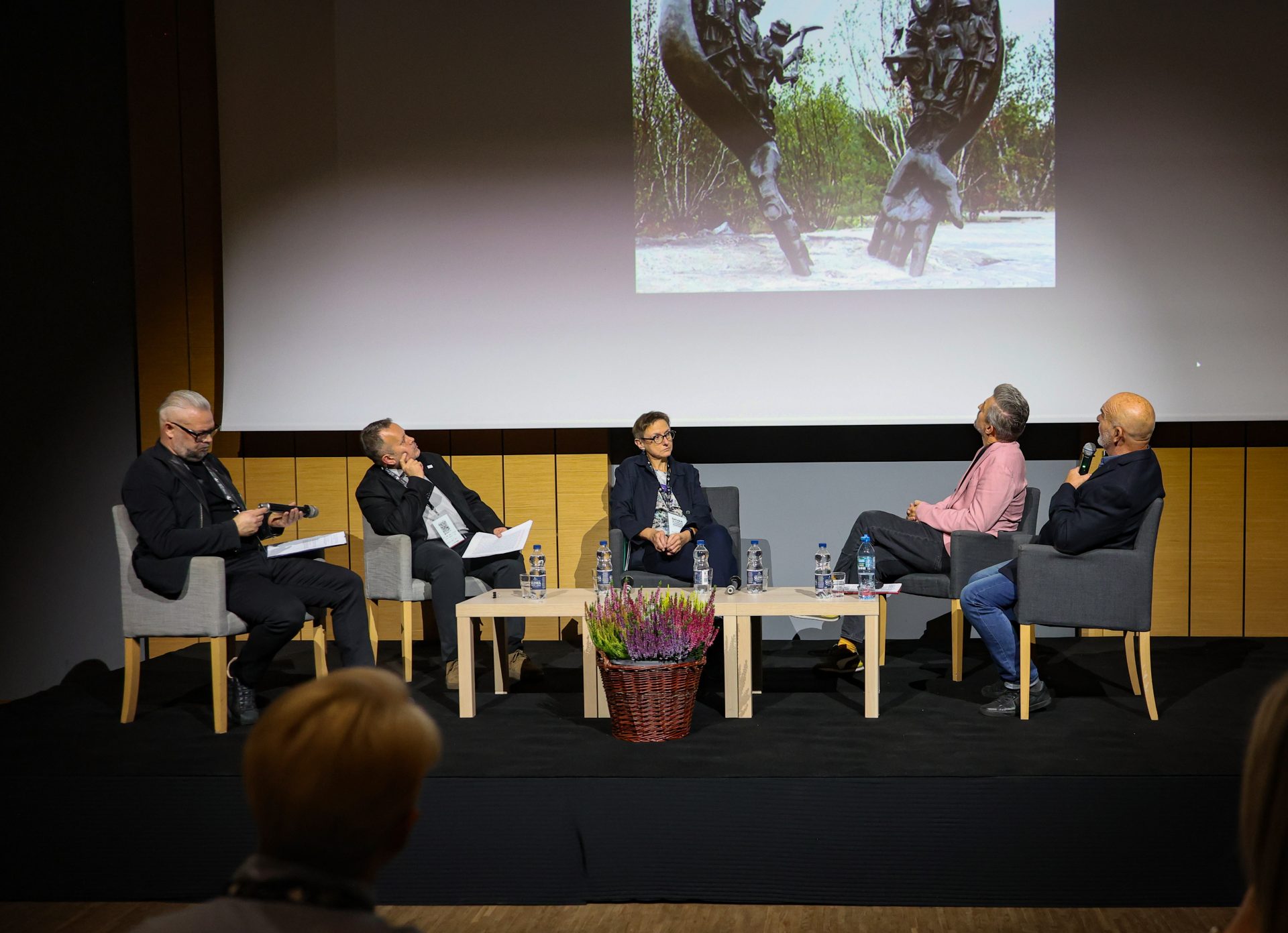 22 10 2026 Konferencja 21