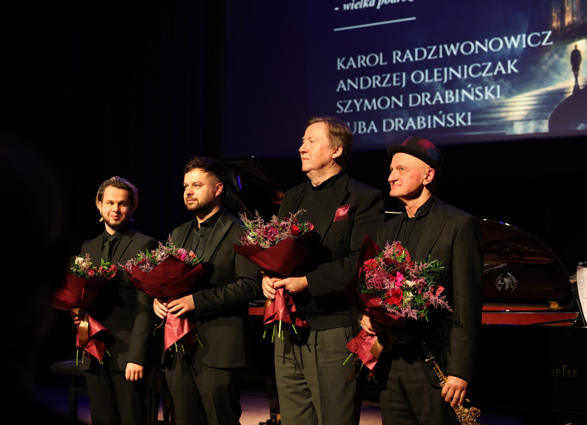 24 10 2026 Odsloniecie Rzezby Wojciecha Siudmaka 18