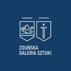 niebieskie tło, biały napis Zduńska Galeria Sztuki