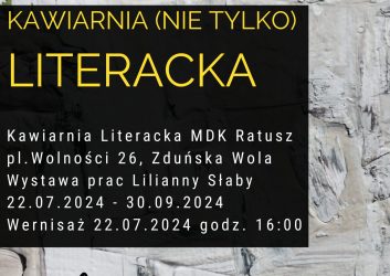 plakat dotyczy wystawy Liliany Słaby, szare tło a na nim postać młodej kobiety